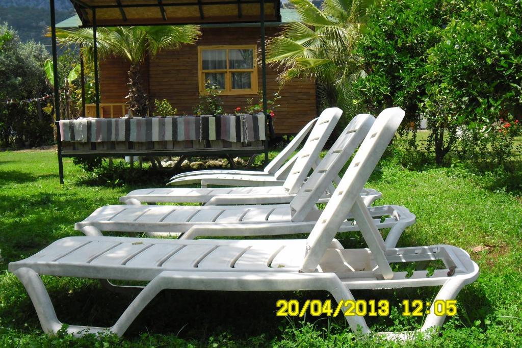 Cesur Pansiyon Cirali Exterior foto