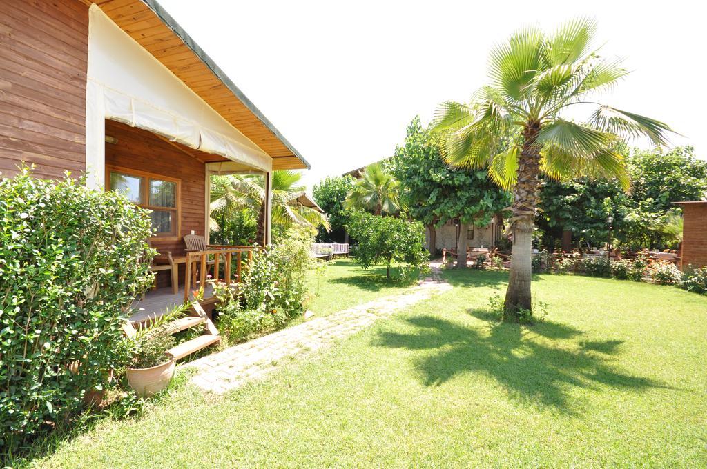 Cesur Pansiyon Cirali Exterior foto
